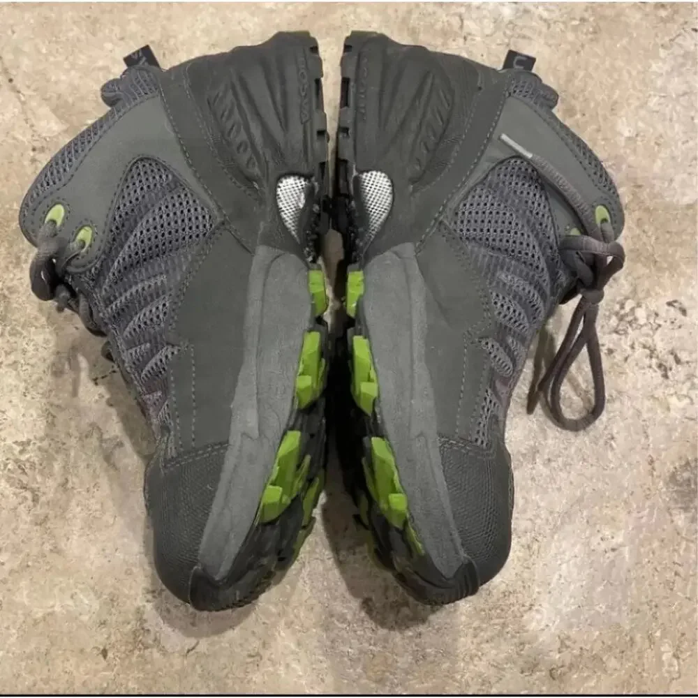 Vasque Velocity Green Gray Hiking Shoes Sneaker Gore-Tex Women 8.5